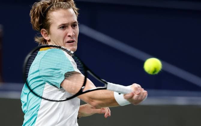 (231012) -- SHANGHAI, Oct. 12, 2023 -- Sebastian Korda of the United States returns the ball during the men s singles quaterfinal between two Americans Ben Shelton and Sebastian Korda at the ATP, Tennis Herren World Tour Shanghai Masters tennis tournament at Qizhong Forest Sports City Arena in Shanghai, east China, Oct. 12, 2023. ) (SP)CHINA-SHANGHAI-TENNIS-ATP TOUR-SHANGHAI MASTERS(CN) WangxLili 