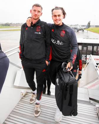 Austria v Belgium - European Qualifiers EURO 2024 - media activities BRUSSELS, BELGIUM - OCTOBER 12 : Vertonghen Jan defender of Belgium and Faes Wout defender of Belgium pictured at Brussels airport prior to the UEFA EURO, EM, Europameisterschaft,Fussball 2024 European Qualifiers match in group F match against Austria on October 12, 2023 in Brussels, Belgium, 12 10 2023 Brussels Belgium  Copyright: xTsix