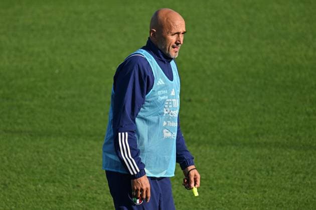 October 12, 2023, Florence, Italy: Head coach of Italy Luciano Spalletti during a training session of the Italian national soccer team at the Coverciano traning centre near Florence, Italy, 12 October 2023.ANSA CLAUDIO GIOVANNINI L ITALIA OPERAIA, CON MALTA E INGHILTERRA PER NON SUBIRE GOL  - ZUMAa110 20231012_zaf_a110_027 Copyright: xClaudioxGiovanninix