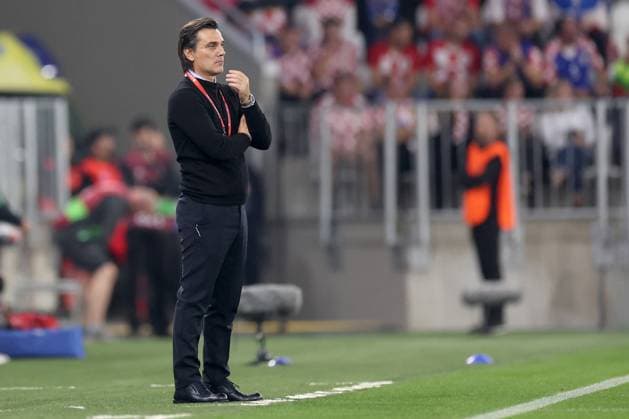 Croatia v Türkiye: Group D - UEFA EURO, EM, Europameisterschaft,Fussball 2024 European Qualifiers OSIJEK, CROATIA - OCTOBER 12: Head coach of Turkiye Vincenzo Montella looks on during the UEFA EURO 2024 European qualifier match between Croatia and Türkiye at Opus Arena on October 12, 2023 in Osijek, Croatia. IgorxKralj PIXSELL