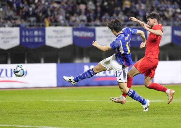 Football, Test Match, Japan - Canada