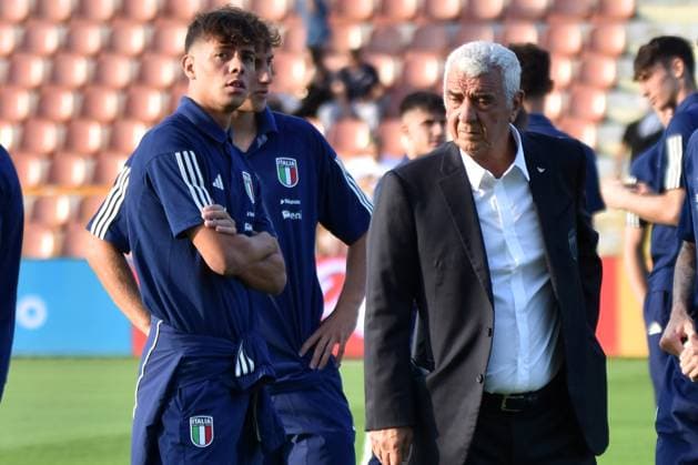 Fußball, U20 Länderspiel, Italien - Polen Elite League 2023-2024 Stadio Nicola Ceravolo-Catanzaro In foto: Alessandro Fontanarosa ed Evaristo Beccalossi Copyright: xAndreaxRositox DSC_7340