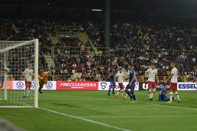 Foto Francesco Mazzitello LaPresse 13 ottobre 2023 Catanzaro, Italia - calcio - Italia U20 vs Polonia U20 - Under 20 Elite League - Stadio Nicola Ceravolo. Nella foto: gol terraciano October 13, 2023 Catanzaro, Italy - sport, soccer - Italy U20 vs Poland U20 - Under 20 Elite League - Nicola Ceravolo stadium. In the pic:  Copyright: xFrancescoxMazzitello LaPressex