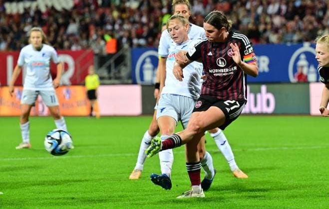 13 10 2023 football season 2023 2024 1 women football Bundesliga 04 matchday 1 FC Nürnberg FCN club TSG 1899 Hoffenheim sports photo zinc xwoxzix Lara Schmidt 27, 1 FC Nürnberg FCN in front of Sarai Linder 22, TSG Hoffenheim