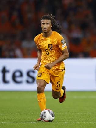 AMSTERDAM - Nathan Ake of Holland during the European Championship, EM, Europameisterschaft Qualifying match in group B between the Netherlands and France at the Johan Cruijff ArenA on October 13, 2023 in Amsterdam, the Netherlands. ANP MAURICE VAN STEEN UEFA EURO, EM, Europameisterschaft,Fussball 2024 Qualifying Round 2023 2024 xVIxANPxSportx xxANPxIVx 481000218 originalFilename: 481000218.jpg