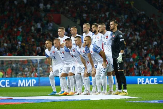 Slovakia team group, Mannschaftsbild, Totale line-up (SVK), OCTOBER 13, 2023 - Football Soccer : UEFA EURO, EM, Europameisterschaft,Fussball 2024 Qualifying round Group J match between Portugal 3-2 Slovakia at the Estadio do Dragao in Porto, Portugal. Noxthirdxpartyxsales  (232478962)