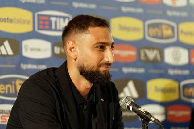 UEFA European Football Championship - press conference, PK, Pressekonferenz Italy Gianluigi Donnarumma of Italy speaks with the media during a press conference at Stadio San Nicola on October 13, 2023 in Bari, Italy. during Press Conference Italy, UEFA European Football Championship in Bari, Italy, October 13 2023 Bari Italy  Copyright: xIPAxSport ABACAx BRIPASport20231014_023 IPAxSport ABACAx BRIPASport20231014_023