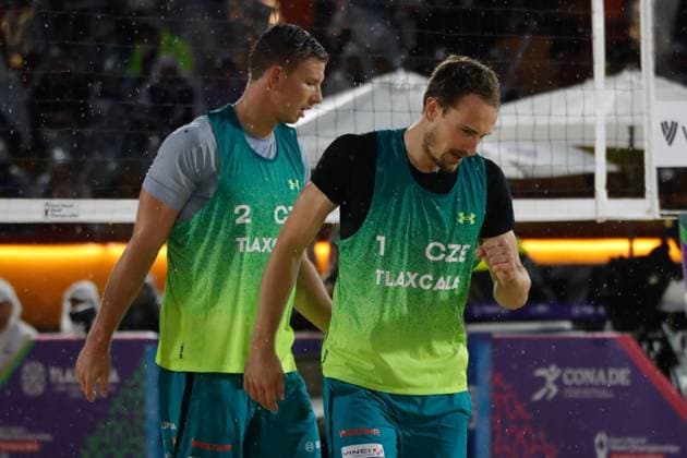 October 14, 2023, Tlaxcala, Ciudad de Mexico, Mexico: October 13, 2023, Tlaxcala, Mexico: Ondrej Perusic and David Schweiner of Czechia compete agains team Norway during the Beach volleyball, Beachvolleyball World Championship, WM, Weltmeisterschaft Men s Quarterfinals between Norway and Czechia. on October 13, 2023 in Tlaxcala, Mexico. Tlaxcala Mexico - ZUMAe321 20231014_zsa_e321_113 Copyright: xEssenexHernandez xEyepixxGroupx