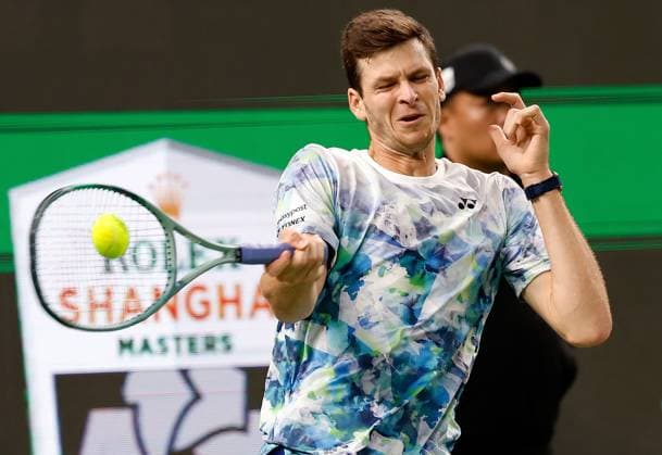 (231014) -- SHANGHAI, Oct. 14, 2023 -- Hubert Hurkacz returns the ball during the men s singles semifinal between Hubert Hurkacz of Poland and Sebastian Korda of the United States at the ATP, Tennis Herren World Tour Shanghai Masters tennis tournament at Qizhong Forest Sports City Arena in Shanghai, east China, Oct. 14, 2023. ) (SP)CHINA-SHANGHAI-TENNIS-ATP TOUR-SHANGHAI MASTERS(CN) WangxLili 