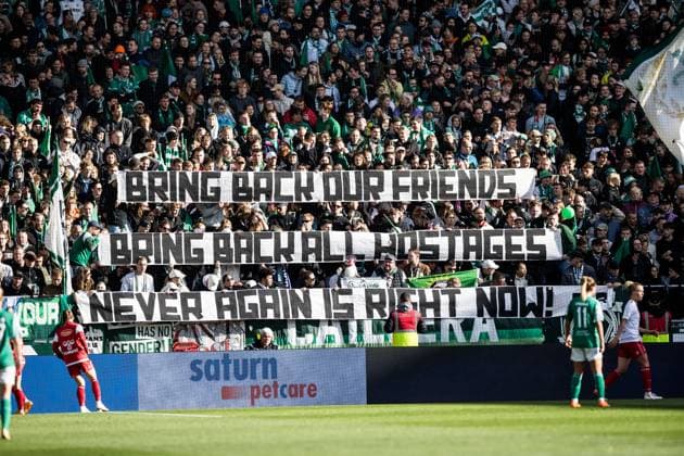 GOOGLE PIXEL Womens Bundesliga, SV Werder Bremen 1 FC Koeln 14 10 2023 banner in the curve of Werder fans Bring back our friends Bring back all hostages Never again is right now GOOGLE PIXEL Womens Bundesliga, SV Werder Bremen 1 FC Koeln, Bremen, wohninvest Weserstadion on 14 10 2023 DFB REGULATIONS PROHIBIT ANY USE OF PHOTOGRAPHS AS IMAGE SEQUENCES AND OR QUASI VIDEO Copyright: xBEAUTIFULxSPORTS Wunderlx