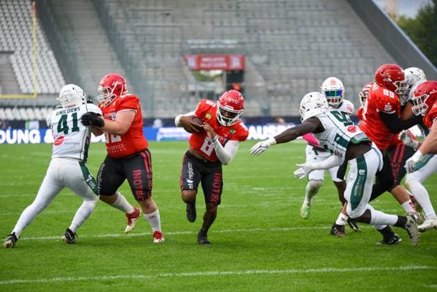 Jaylon Henderson ERIMA GFL Bowl 2023 Potsdam Royals vs Schwäbisch Hall Unicorns game photos 14 10 2023 Jaylon Henderson Potsdam Royals touchdown ERIMA GFL Bowl 2023, Potsdam Royals vs Schwäbisch Hall Unicorns on October 14, 2023 at Stadion an der Hafenstraße, Essen, Germany
