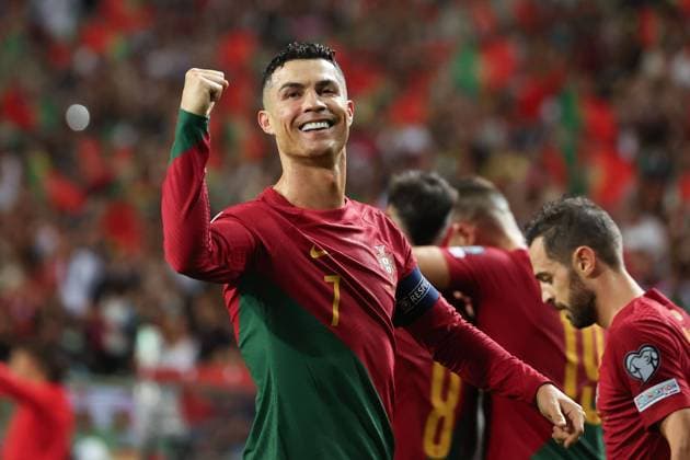 Portugal, Estadio do Dragao Porto, 13 10 2023 UEFA EURO 2024 Qualifiers Group J Portugal Slovakia v l , Cristiano Ronaldo Portugal goal celebration, celebrate the goal, laughs Copyright: JoaquimxFerreira