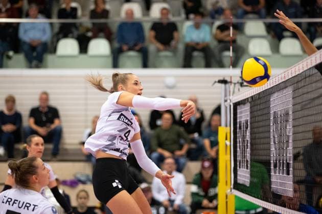 2 Bundesliga Women Pro Schwarz Weiss Erfurt vs TV Dingolfing Erfurt 14 10 2023 Silvie Pavlova 4 Schwarz Weiss Erfurt 2 Bundesliga Women Pro Schwarz Weiss Erfurt vs TV Dingolfing Riethsporthalle Erfurt 14 10 2023 Copyright: xBEAUTIFULxSPORTS Duehringx
