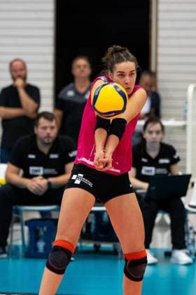 2 Bundesliga Women Pro Schwarz Weiss Erfurt vs TV Dingolfing Erfurt 14 10 2023 Mia Anna Stauß 11 Schwarz Weiss Erfurt 2 Bundesliga Women Pro Schwarz Weiss Erfurt vs TV Dingolfing Riethsporthalle Erfurt 14 10 2023 Copyright: xBEAUTIFULxSPORTS Duehringx