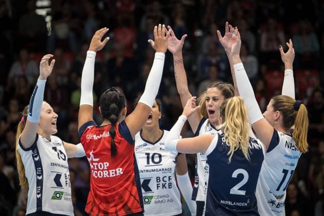Volleyball Supercup 2023 Women Viteos NUC vs FKB Power Cats Duedingen Guemligen, 14 10 2023 FKB Power Cats Duedingen point celebration, l t r Carinne Lee Gebhardt FKB Power Cats Duedingen, 15 Nada Meawad FKB Power Cats Duedingen, 4 Bruna Fernanda Da Silva Ferreira FKB Power Cats Duedingen, 10 Tea Kojundzic FKB Power Cats Duedingen, 9 Noemi Portmann FKB Power Cats Duedingen, 2 Sarina Wieland FKB Power Cats Duedingen, 11 Volleyball Supercup 2023 Women Viteos NUC vs FKB Power Cats Duedingen in Guemligen, on Saturday, October 14, 2023 Copyright: xBEAUTIFULxSPORTS OlafxRellischx