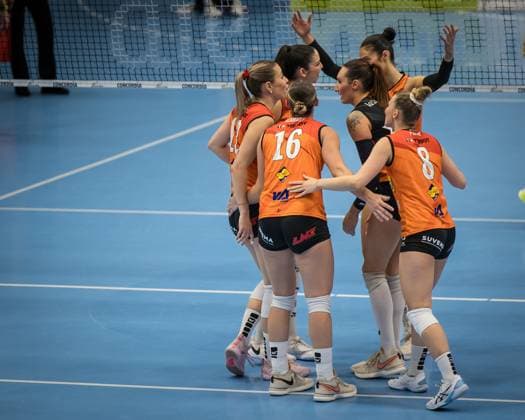 Volleyball Supercup 2023 Women Viteos NUC vs FKB Power Cats Duedingen Guemligen, 14 10 2023 Viteos NUC celebrates a point Volleyball Supercup 2023 Women Viteos NUC vs FKB Power Cats Duedingen in Guemligen, on Saturday, October 14, 2023 Copyright: xBEAUTIFULxSPORTS OlafxRellischx