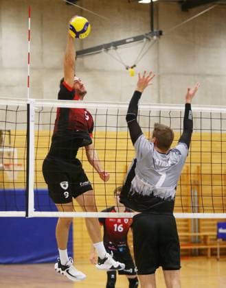 BAU 14 10 2023 Ludwigsburg Volleyball Barock Volleys MTV Ludwigsburg vs TV Bühl, v l Niklas Henseling MTV , Robin Stolle Bühl