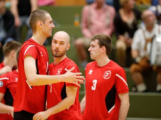 Germany Kriftel 14 10 2023 Volleyball Hesse 2 Bundesliga South Men Season 2023 2024 TuS Kriftel red GSVE Delitzsch black v l Pascal Eichler Kriftel No 13 , Sebastian Ruhm Kriftel No 1 Sports TuS Kriftel GSVE Delitzsch