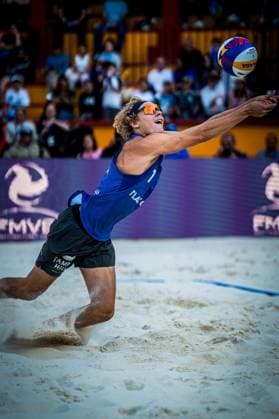 231015 In this handout image from Volleyball World, Swedens David Ahman is seen during the semifinal match against Polands Bartosz Losiak and Michal Bryl in the Beach Volleyball World Championships on October 15, 2023 in Tlaxcala, Mexico.  Copyright: VOLLEYBALLxWORLD BB231015BB345