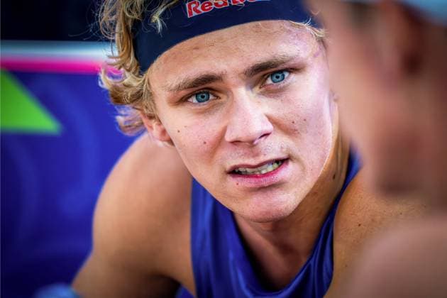 231015 In this handout image from Volleyball World, Swedens David Ahman is seen during the semifinal match against Polands Bartosz Losiak and Michal Bryl in the Beach Volleyball World Championships on October 15, 2023 in Tlaxcala, Mexico.  Copyright: VOLLEYBALLxWORLD BB231015BB348