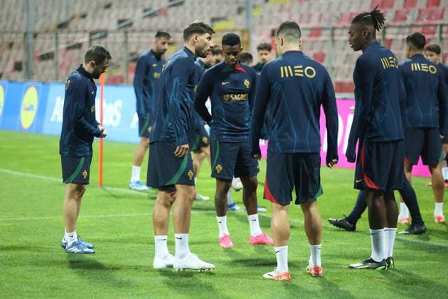 RECORD DATE NOT STATED BiH, Zenica, 151023. Stadium Bilino polje. Training of the Portuguese national team, Nationalteam before the meeting with Bosnia and Herzegovina. Photo: Antonio Balic CROPIX Copyright: xxAntonioxBalicx trening_portugal1-151023