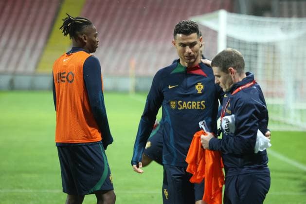 RECORD DATE NOT STATED BiH, Zenica, 151023. Stadium Bilino polje. Training of the Portuguese national team, Nationalteam before the meeting with Bosnia and Herzegovina. In the photo: Cristiano Ronaldo. Photo: Antonio Balic CROPIX Copyright: xxAntonioxBalicx trening_portugal4-151023