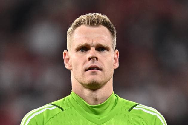 BUDAPEST, HUNGARY - OCTOBER 14: Denes Dibusz of Hungary during the UEFA EURO, EM, Europameisterschaft,Fussball 2024 European qualifier match between Hungary and Serbia at Puskas Arena on October 14, 2023 in Budapest, Hungary. Photo by Sebastian Frej Hungary v Serbia: Group G - UEFA EURO 2024 European Qualifiers Copyright: xSebastianxFrejx