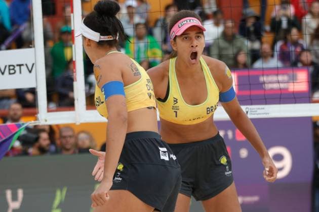 Beach volleyball, Beachvolleyball World Championship, WM, Weltmeisterschaft Women™s Final USA Vs Brazil October 15, 2023, Tlaxcala, Mexico: Eduarda Duda Lisboa (L) and Ana Patricia Ramos of Brazil celebrate during the Beach Volleyball World Championship Women s Final between USA and Brazil. on October 15, 2023 in Tlaxcala, Mexico. (Photo by Essene Hernandez Eyepix Group) Copyright: xEssenexHernandez xEyepixxGroupx EH_15102023_101643