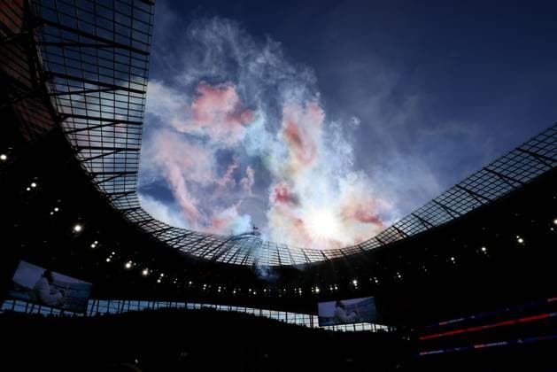 Bilder des Jahres 2023, Sport 10 Oktober Sport Themen der Woche KW41 Sport Bilder des Tages 15th October 2023; Tottenham Hotspur Stadium, London, England; NFL, American Football Herren, USA UK Football, Baltimore Ravens versus Tennessee Titans; Fire works illuminate the sky  ActionPlus12565166 ShaunxBrooks