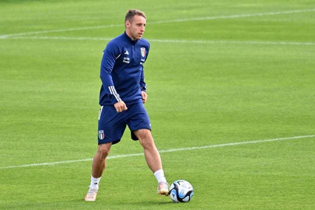 October 16, 2023, Florence, Italy: Italian player Davide Frattesi during a training session of the Italian national soccer team at the Coverciano traning centre near Florence, Italy, 16 October 2023.ANSA CLAUDIO GIOVANNINI Ultimo allenamento a Coverciano, Spalletti carica gli azzurri  - ZUMAa110 20231016_zaf_a110_008 Copyright: xClaudioxGiovanninix