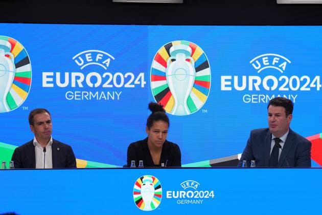 EURO 2024 Tournament Director Philipp Lahm, DFB Vice President Celia Sasic and Labor Minister Hubertus Heil 16 10 2023 EURO 2024 Partnership DFB VDV