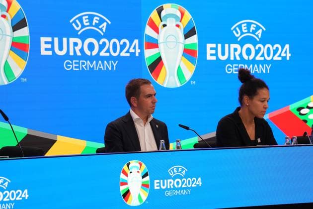 EURO 2024 Tournament Director Philipp Lahm, DFB Vice President Celia Sasic 16 10 2023 EURO 2024 Partnership DFB VDV