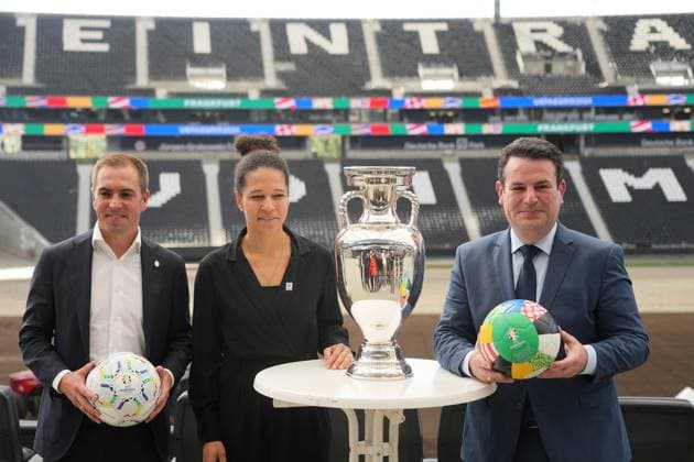 EURO 2024 Tournament Director Philipp Lahm, DFB Vice President Celia Sasic and Labor Minister Hubertus Heil 16 10 2023 EURO 2024 Partnership DFB VDV