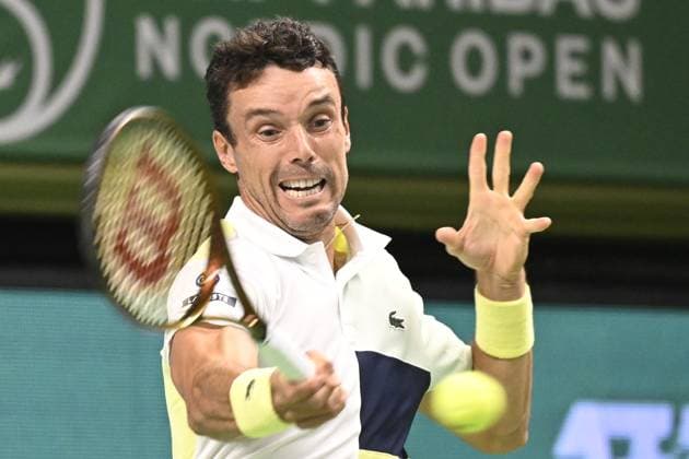 STOCKHOLM 20231016 Roberto Bautista Agut Spain in his match against Elias Ymer Sweden during the Nordic Open tennis tournament at Kungliga Tennishallen on Monday STOCKHOLM SWEDEN x10030x  Copyright: xJonasxEkströmer TTx TENNIS NORDIC OPEN