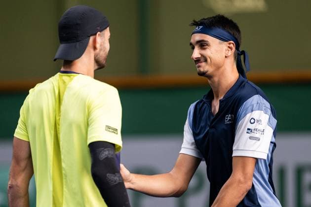 231017 Lorenzo Sonego and Andrea Vavassori of Italy celebrate during day 4 of the Nordic Open tennis tournament on October 17, 2023 in Stockholm Photo Emma Wallskog BILDBYRAN COP 320 EW0269 tennis nordic open dag 4 bbeng  Copyright: EMMAxWALLSKOG BB231017EW025