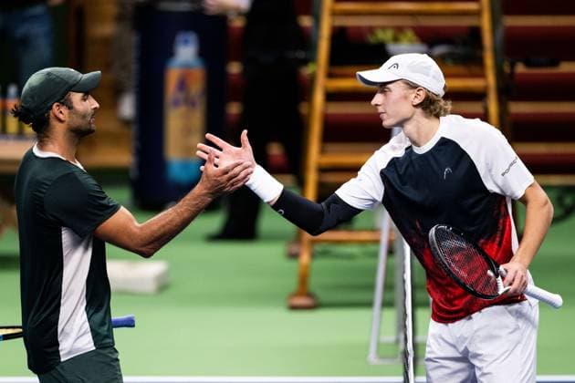231017 Benjamin Hassan of Lebanon and Emil Ruusuvuori of Finland during day 4 of the Nordic Open tennis tournament on October 17, 2023 in Stockholm Photo Emma Wallskog BILDBYRAN COP 320 EW0269 tennis nordic open dag 4 bbeng  Copyright: EMMAxWALLSKOG BB231017EW029