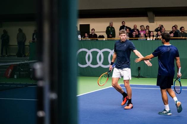231017 AndrÃ Göransson of Sweden and Nicolas Barrientos of Colombia celebrate during day 4 of the Nordic Open tennis tournament on October 17, 2023 in Stockholm Photo Emma Wallskog BILDBYRAN COP 320 EW0269 tennis nordic open dag 4 bbeng jubel  Copyright: EMMAxWALLSKOG BB231017EW041