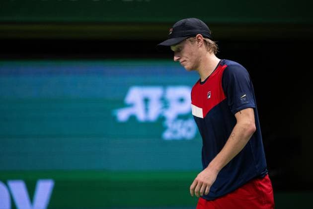 231017 Leo Borg of Sweden looks dejected during day 4 of the Nordic Open tennis tournament on October 17, 2023 in Stockholm Photo Emma Wallskog BILDBYRAN COP 320 EW0269 tennis nordic open day 4 bbeng depp  Copyright: EMMAxWALLSKOG BB231017EW092