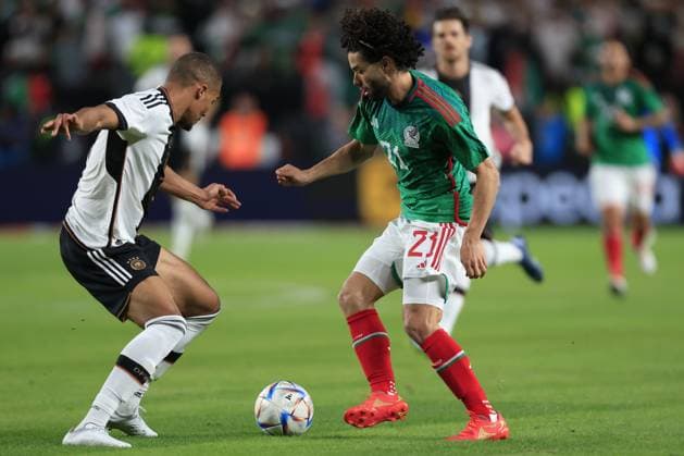 RECORD DATE NOT STATED Seleccion Mexico 2023 Mexico vs Germany Cesar Huerta of Mexico during the game Mexican national team, Nationalteam (Mexico) vs Germany, the friendly preparation, at Lincoln Financial Field Stadium, on October 17, 2023. <br><br> (I-D), Malick Thiaw de Alemania y Cesar Huerta de Mexico durante el partido Seleccion Mexicana (Mexico) vs Alemania, amistoso de preparacion en el Lincoln Financial Field Stadium, el 17 de Octubre de 2023. PHILADELPHIA PENSILVANIA UNITED STATES  Copyright: xUlisesxNaranjox 20231017214846_SMN_23_AM_MEX_GER_HUERTA261
