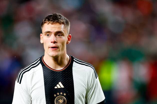 PHILADELPHIA, PA - OCTOBER 17: Florian Wirtz 10 of Germany during the International Friendly, Länderspiel, Nationalmannschaft between Germany and Mexico at Lincoln Financial Field on October 17, 2023 in Philadelphia, Pennsylvania. (Photo by Rich Graessle Icon Sportswire) SOCCER: OCT 17 Mexico vs Germany EDITORIAL USE ONLY Icon23101825555