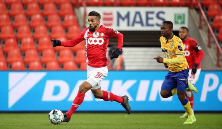 201226 Standard de Liege vs STVV LIEGE, BELGIUM - DECEMBER 26: Mehdi Carcela of Standard battles for the ball with Samuel Asamoah of STVV during the Jupiler Pro League match day 19 between Standard de Liege and STVV on December 26, 2020 in Liege, Belgium. (Photo by Vincent Van Doornick Isosport) Liege Belgium  Copyright: xVincentxVanxDoornickx 346160