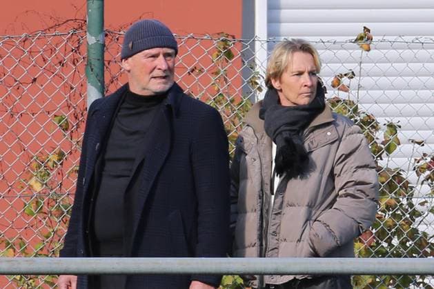 Walbeck, Germany 15 October 2023 Regionalliga Frauen West 2023 2024 SV Walbeck vs 1 FC Köln U20 In picture 2 vl the sick national coach Martina Voss Tecklenburg with husband Hermann Tecklenburg Nordrhein Westfalen Copyright: xFotostandx xVanxderxVeldenx