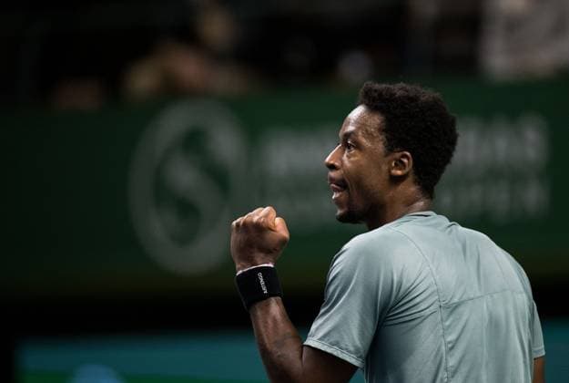 231018 Gael Monfils of France celebrates during day 5 of the Nordic Open tennis tournament on October 18, 2023 in Stockholm Photo Emma Wallskog BILDBYRAN COP 320 EW0271 tennis nordic open dag 5 bbeng jubel  Copyright: EMMAxWALLSKOG BB231018EW048