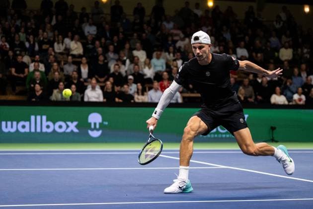 231018 Marton Fucsovics of Hungary during day 5 of the Nordic Open tennis tournament on October 18, 2023 in Stockholm Photo Emma Wallskog BILDBYRAN COP 320 EW0271 tennis nordic open dag 5 bbeng  Copyright: EMMAxWALLSKOG BB231018EW083