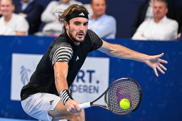 Greek Stefanos Tsitsipas pictured in action during a singles second round match at the European Open Tennis ATP, Tennis Herren tournament, in Antwerp, Thursday 19 October 2023. LAURIExDIEFFEMBACQ  x78057130x