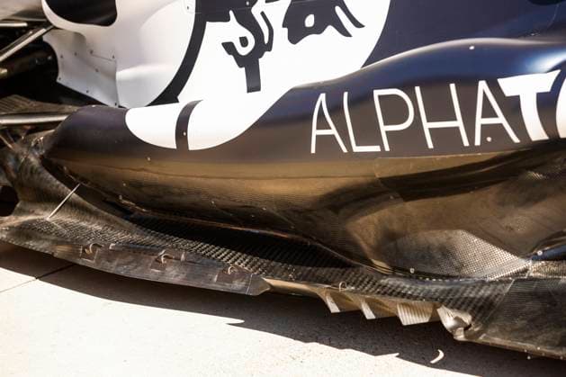 Scuderia AlphaTauri AT04, mechanical detail sidepod aerodynamism, aerodynamic, aerodynamics floor during the 2023 Formula 1 Lenovo United States Grand Prix, 18th round of the 2023 Formula One World Championship, WM, Weltmeisterschaft from October 20 to 22, 2023 on the Circuit of The Americas, in Austin, USA - F1 - US GRAND PRIX 2023 DPPI Panoramic  00123040__R3_0974