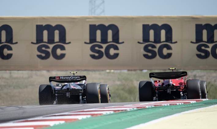 October 20, 2023, Austin, Texas, U.S: 27.Moneygram Haas F1 Team Driver NICO H LKENBERG and 55 Scuderia Ferrari Driver CARLOS SAINZ heading down turn 10 Austin U.S. - ZUMAm147 20231020_zap_m147_002 Copyright: xHossxMcBainx
