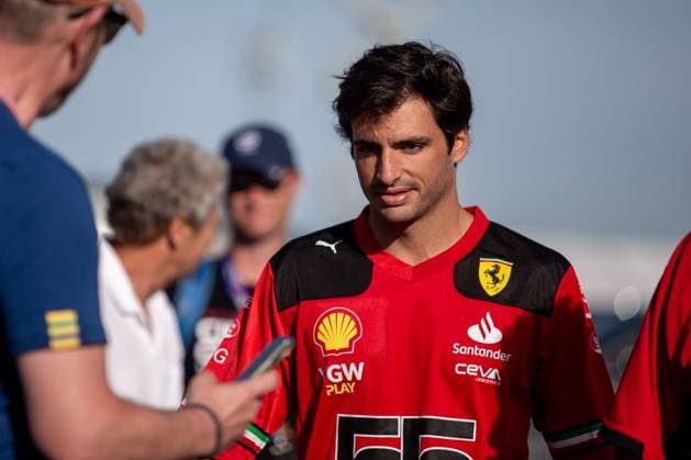 October 21, 2023, Austin, Texas, USA: Carlos Sainz (SPA) Ferrari SF-23..during FORMULA 1 LENOVO UNITED STATES GRAND PRIX 2023 - Oct19 to Oct22 2023 Circuit of Americas, Austin, Texas, USA Austin USA - ZUMAm217 20231021_zsp_m217_026 Copyright: xAlessioxDexMarcox