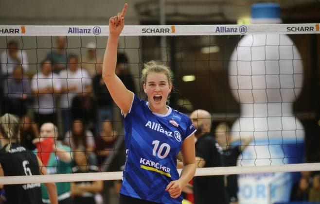 Stuttgart , Volleyball Bundesliga Women , Allianz MTV Stuttgart vs Rote Raben Vilsbiburg , Jolien Knollema Stuttgart