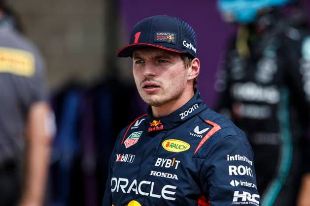 VERSTAPPEN Max (ned), Red Bull Racing RB19, portrait during the 2023 Formula 1 Lenovo United States Grand Prix, 18th round of the 2023 Formula One World Championship, WM, Weltmeisterschaft from October 20 to 22, 2023 on the Circuit of The Americas, in Austin, USA - F1 - US GRAND PRIX 2023 DPPI Panoramic  00123040__R3_1512